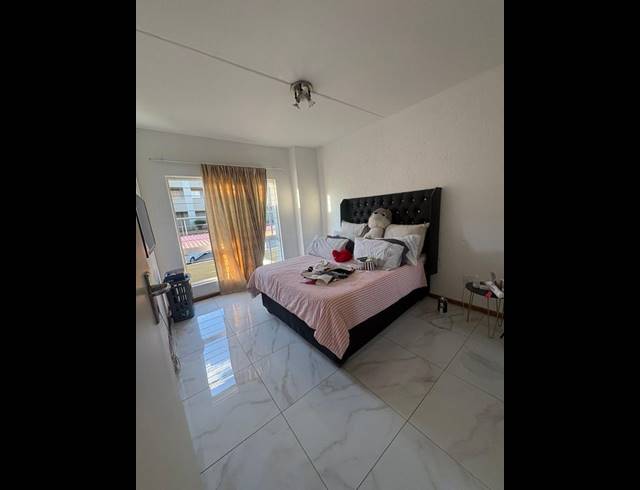 2 BEDROOM PROPERTY TO RENT IN SANDRINGHAM